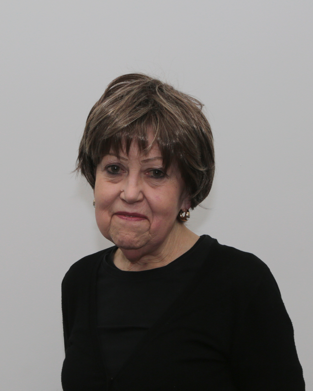 Frances Valenzuela, Family Lawyer at Advantage Solicitors professional headshot