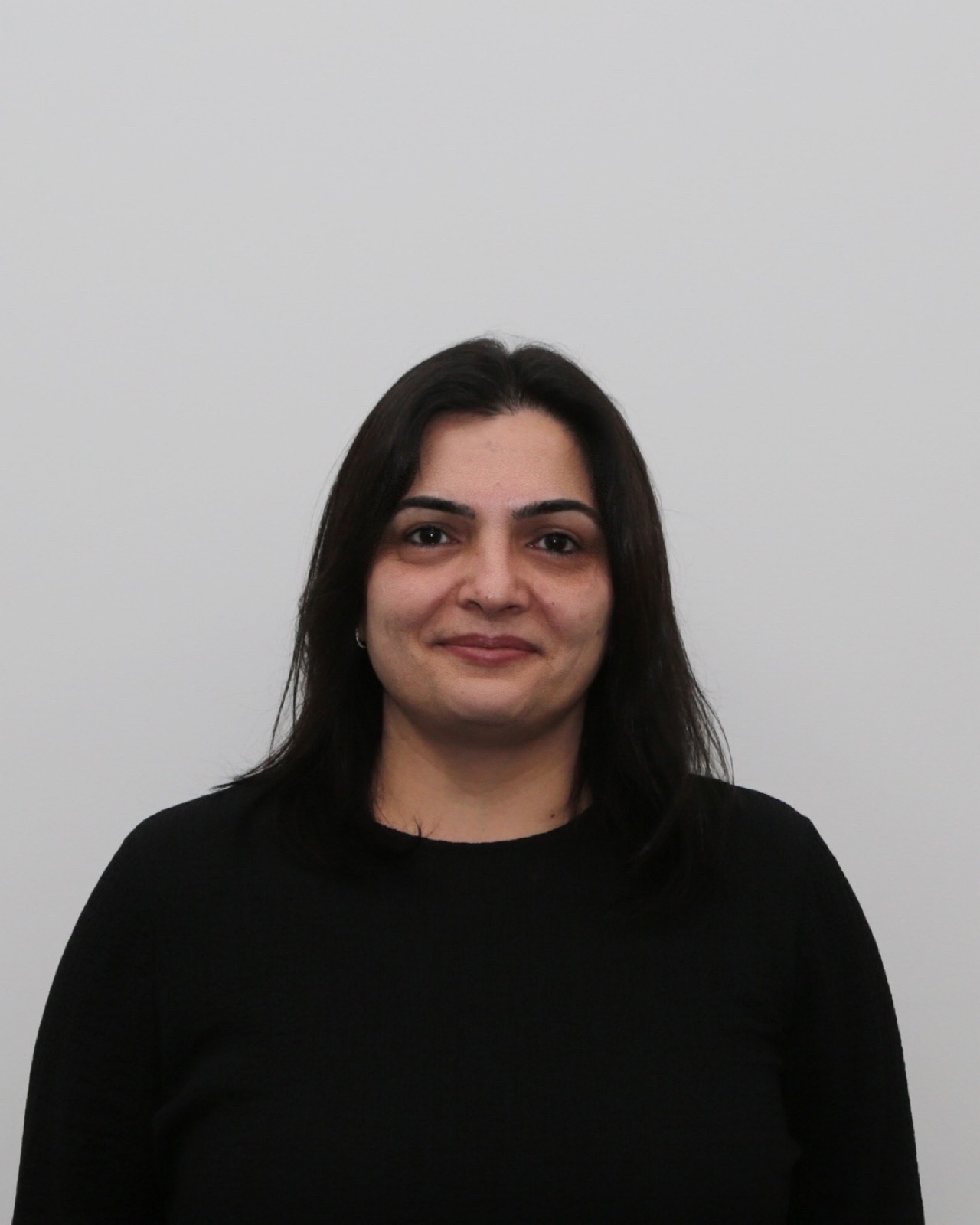Fidan Zeki, Family Solicitor at Advantage Solicitors professional headshot